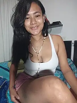 Snapshot of AntonellaMonroew chatting on May 25, 2026, 7:09 pm AntonellaMonroew online show from May 25, 2026, 7:09 pm