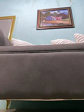 luis0570 online show from June 13, 2026, 1:03 am