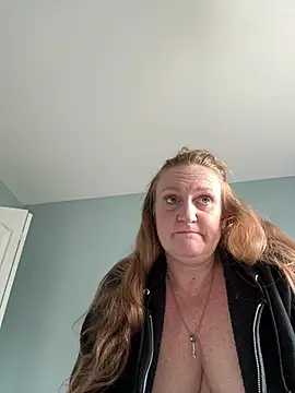 Kellilyn10 online show from July 6, 2026, 5:59 pm