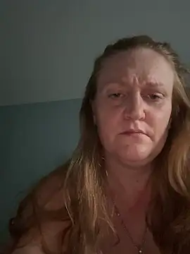 Kellilyn10 online show from July 15, 2026, 12:49 am