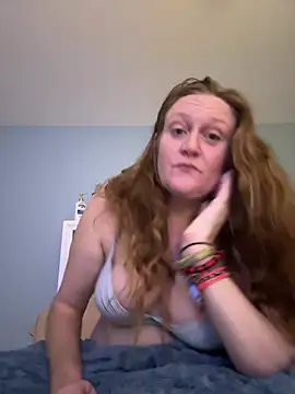 Kellilyn10 online show from July 21, 2026, 2:14 am