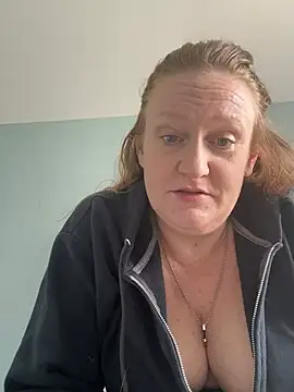 Kellilyn10 online show from July 24, 2026, 2:59 pm