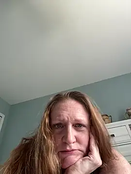 Kellilyn10 online show from August 8, 2026, 5:48 pm