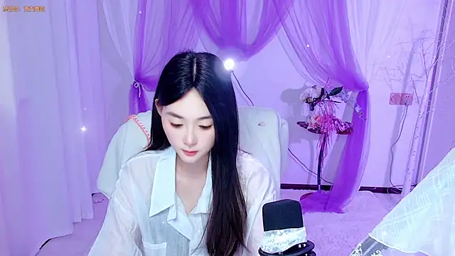 Snapshot of Tili_Lucky chatting on July 2, 2026, 3:23 am Tili Lucky online show from July 2, 2026, 3:23 am