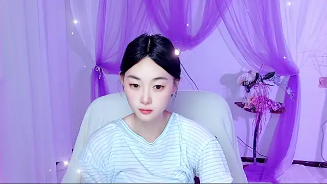 Snapshot of Tili_Lucky chatting on July 6, 2026, 12:51 am Tili Lucky online show from July 6, 2026, 12:51 am