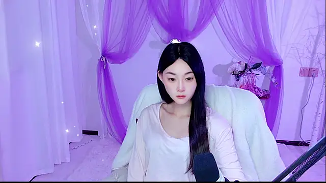 Snapshot of Tili_Lucky chatting on July 10, 2026, 1:10 am Tili Lucky online show from July 10, 2026, 1:10 am
