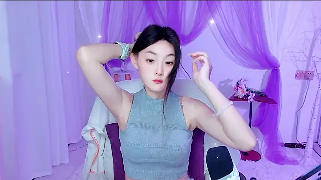 Snapshot of Tili_Lucky chatting on July 14, 2026, 12:57 am Tili Lucky online show from July 14, 2026, 12:57 am