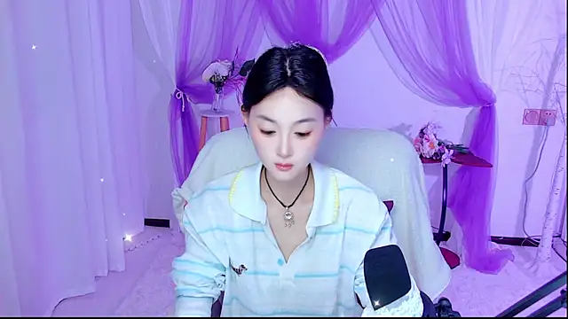 Snapshot of Tili_Lucky chatting on July 15, 2026, 11:04 am Tili Lucky online show from July 15, 2026, 11:04 am