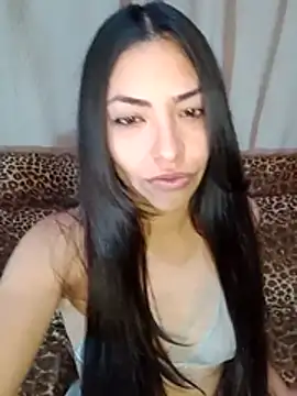 Snapshot of CasiTuya chatting on June 19, 2026, 2:16 am CasiTuya online show from June 19, 2026, 2:16 am