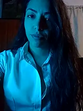 Snapshot of CasiTuya chatting on June 24, 2026, 4:33 am CasiTuya online show from June 24, 2026, 4:33 am