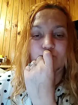 Red-HairedBeast online show from May 9, 2026, 9:53 pm