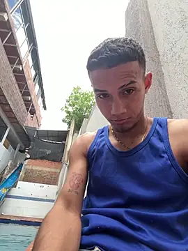 friends lust latin online show from June 17, 2026, 3:02 pm