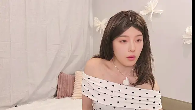 sakura-ch- online show from July 21, 2026, 7:49 pm