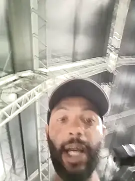 Camodick online show from November 30, 2025, 9:30 pm