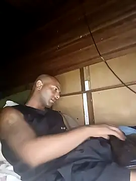 Camodick online show from December 2, 2025, 9:32 pm