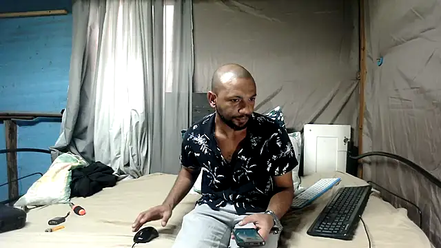 Camodick online show from June 26, 2026, 1:04 pm