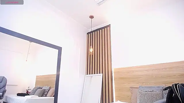 alexa forbes  online show from July 3, 2026, 3:13 am