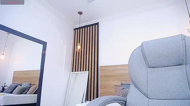 alexa forbes  online show from July 9, 2026, 2:48 am
