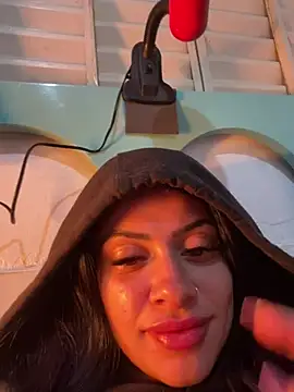 belababyy online show from July 15, 2026, 11:26 am
