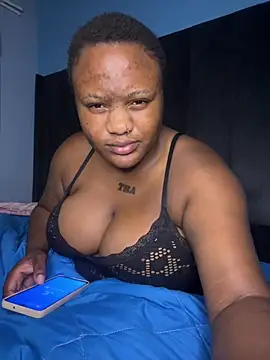 Chubbyandy01 online show from May 7, 2026, 11:43 pm