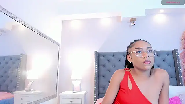 Snapshot of Erikaamore chatting on June 14, 2026, 3:25 pm Erikaamore online show from June 14, 2026, 3:25 pm