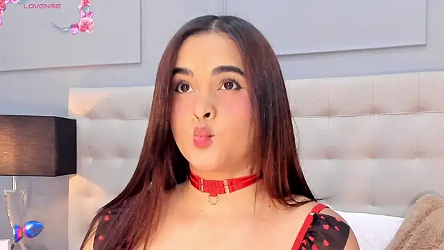 DulceeGarcia online show from May 9, 2026, 3:56 am