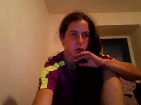 Snapshot of DanicaFey chatting on June 4, 2026, 6:36 pm DanicaFey online show from June 4, 2026, 6:36 pm