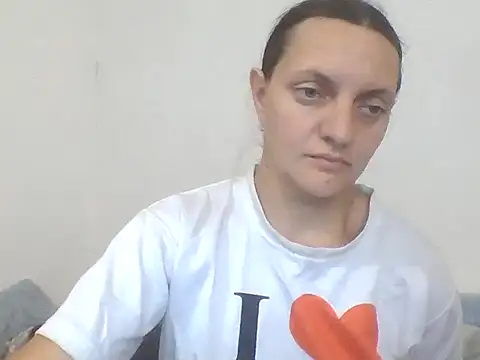 Kimmy Webb online show from July 19, 2026, 11:47 am