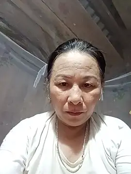 girl cute69 online show from June 24, 2026, 1:21 pm