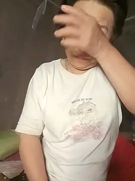 girl cute69 online show from June 25, 2026, 9:41 pm