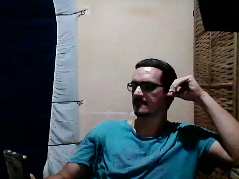DouglasBr22 online show from May 10, 2026, 8:03 pm