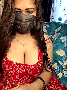 Trending-Desigirls online show from May 27, 2026, 10:45 am