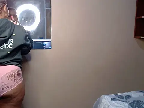 Thique DollX online show from June 20, 2026, 12:36 am
