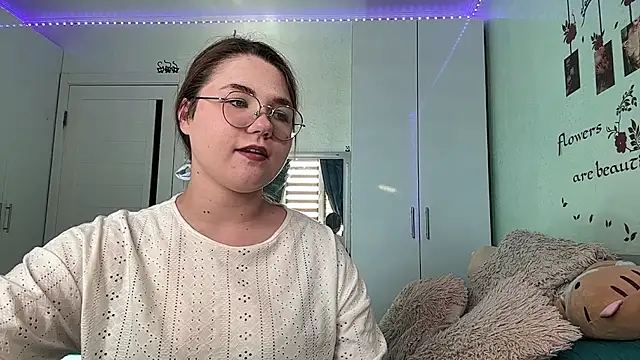 Janice Vasquez online show from May 11, 2026, 12:55 pm