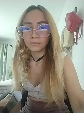Snapshot of flacabell chatting on July 27, 2026, 4:47 pm flacabell online show from July 27, 2026, 4:47 pm