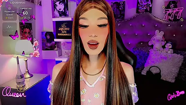 Megaan Dolll online show from May 27, 2026, 1:57 am