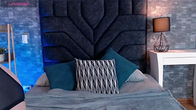 Mily Fg online show from May 23, 2026, 3:34 am