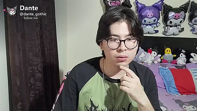 Snapshot of kuromi_boy chatting on May 28, 2026, 5:49 am kuromi boy online show from May 28, 2026, 5:49 am