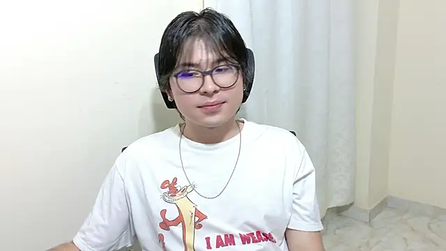 Snapshot of kuromi_boy chatting on June 14, 2026, 3:30 am kuromi boy online show from June 14, 2026, 3:30 am