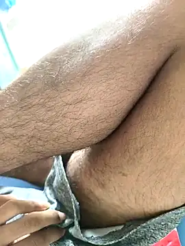 sexyboi505 online show from May 12, 2026, 3:14 am