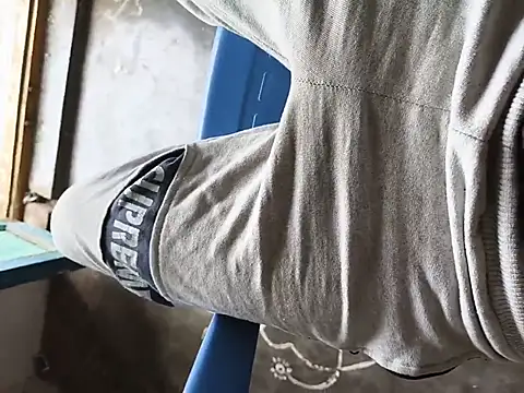sexyboi505 online show from June 4, 2026, 9:26 am