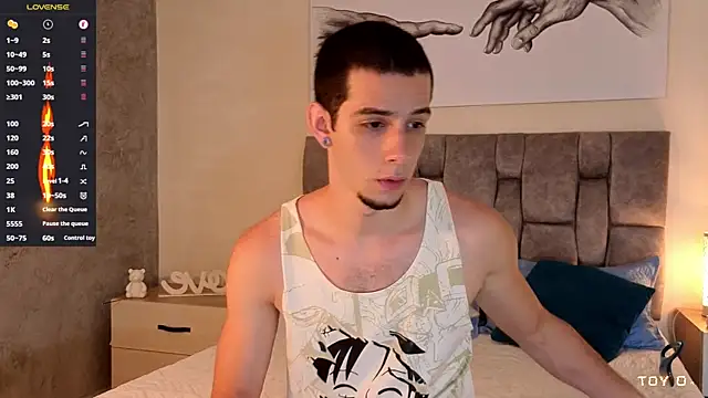 isaacblaze  online show from June 5, 2026, 3:35 am