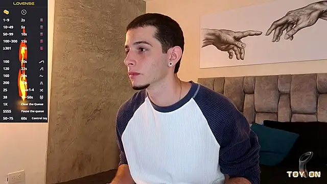 isaacblaze  online show from June 21, 2026, 3:09 am