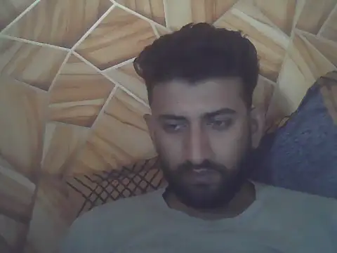 yoursunny001 online show from May 21, 2026, 4:41 am