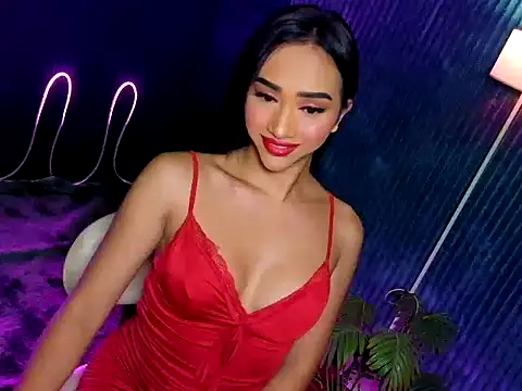 Snapshot of kylie_marie chatting on July 4, 2026, 5:30 pm kylie marie online show from July 4, 2026, 5:30 pm