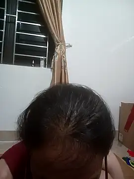 Snapshot of Vieekee chatting on July 1, 2026, 1:02 pm Vieekee online show from July 1, 2026, 1:02 pm