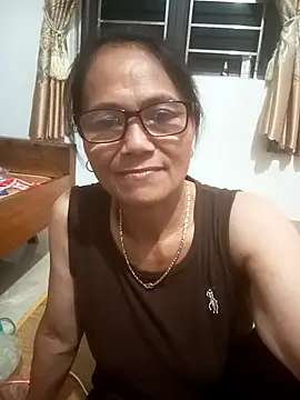 Snapshot of Vieekee chatting on July 9, 2026, 1:26 pm Vieekee online show from July 9, 2026, 1:26 pm