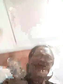 Snapshot of Vieekee chatting on July 11, 2026, 1:58 pm Vieekee online show from July 11, 2026, 1:58 pm