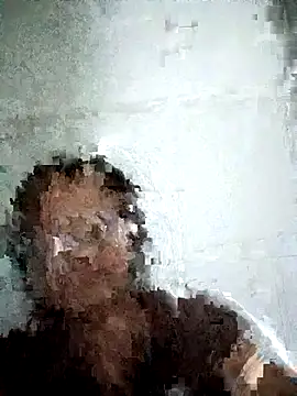 Snapshot of Vieekee chatting on August 7, 2026, 9:28 pm Vieekee online show from August 7, 2026, 9:28 pm