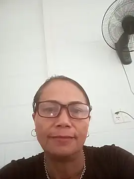 Snapshot of Vieekee chatting on August 9, 2026, 12:01 am Vieekee online show from August 9, 2026, 12:01 am